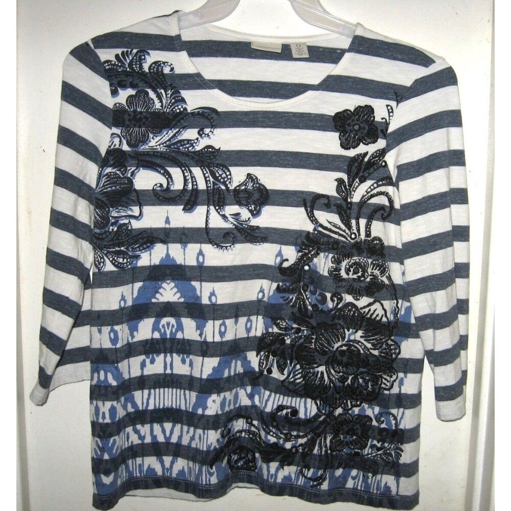 Zenergy by Chico's Blue White Striped Floral Embroidered Sequins Top 0 S 4